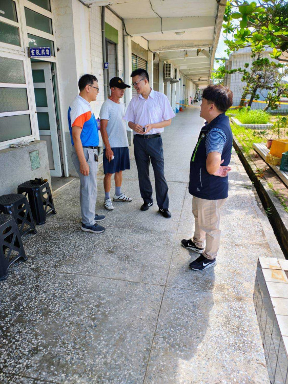 後港國小頂山校區屋頂因颱風受損 教育局急處理