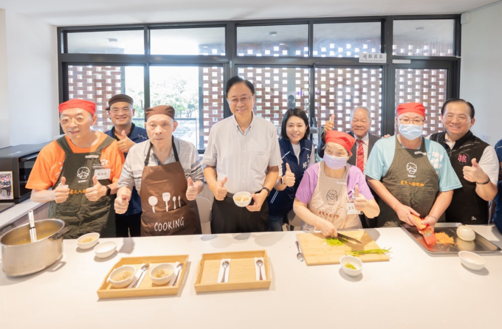 大溪老人文康活動中心啟用　張善政：持續打造高齡友善宜居城市