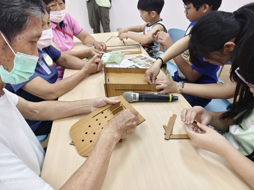南市曾文區辦懷舊家庭運動會 祖孫同樂增親情