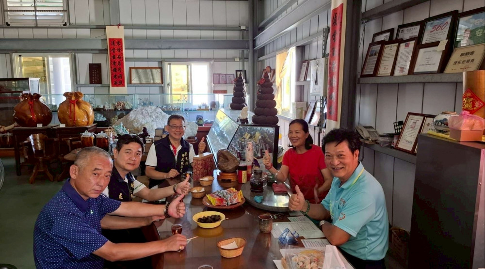彰化榮服處拜會退軍社團 宣導輔導會2新措施