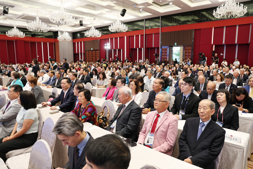 世界台商總會年會台南開幕 1200 位代表共尋合作契機