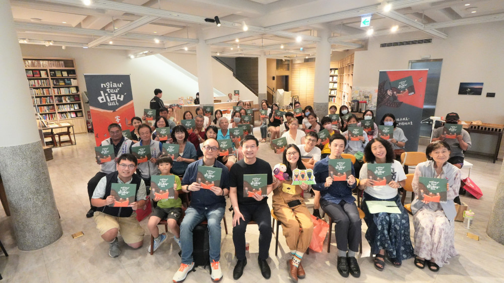 台中市客委會發表《貓頭鳥》   劇場人分享從繪本到劇本的無限可能