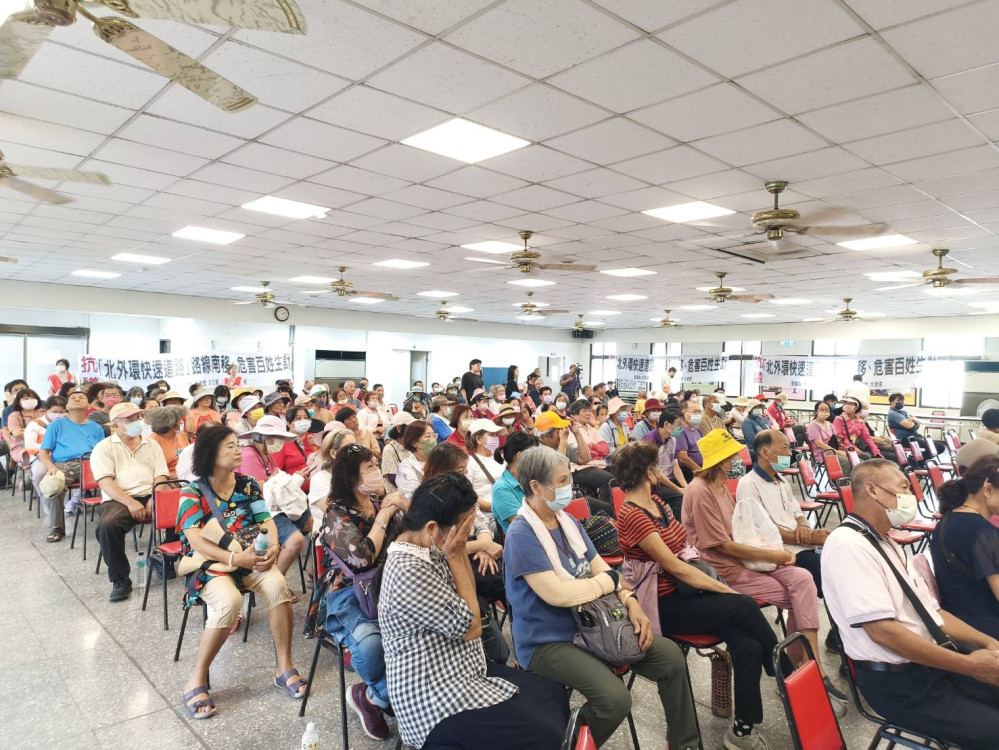 台南北外環東工區公聽會引民怨 民眾質疑溝通不足呼籲工程停擺