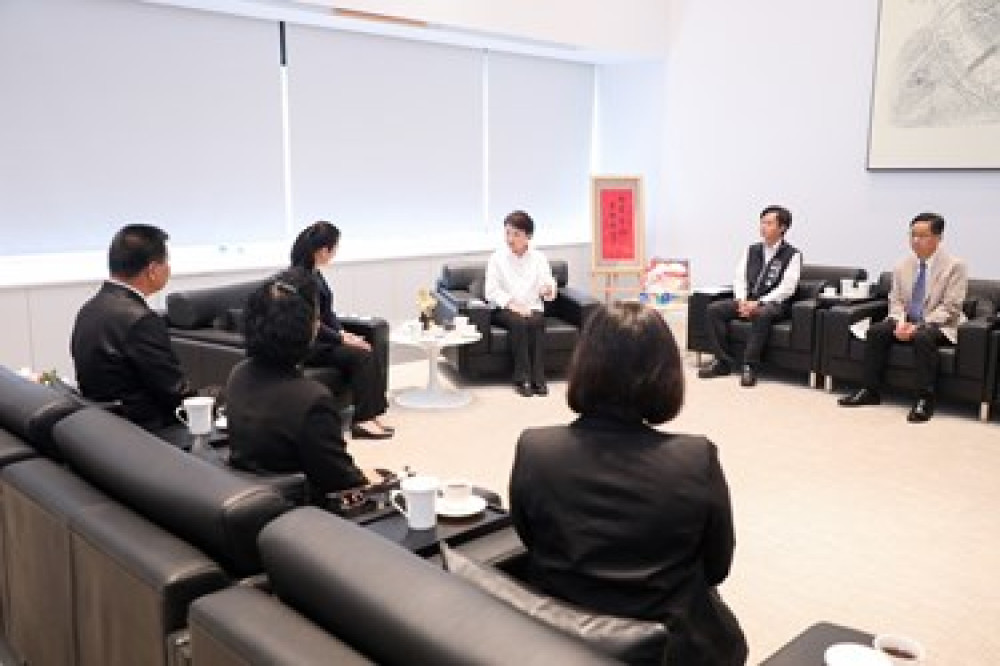 前進德波日捷  中市府助產業公會開拓新市場