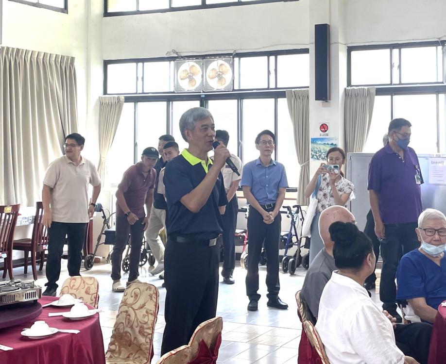 中彰榮家秋節餐會 住民長輩感受用心貼心服務
