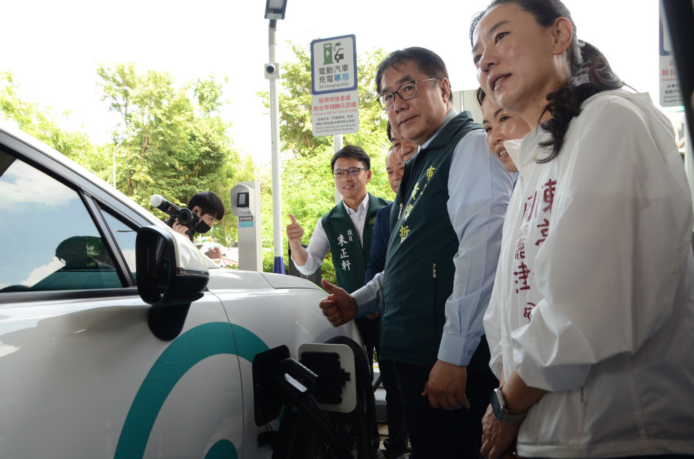 台南首批 6 處電動車快充站上線 中央地方民間協力築綠色交通網