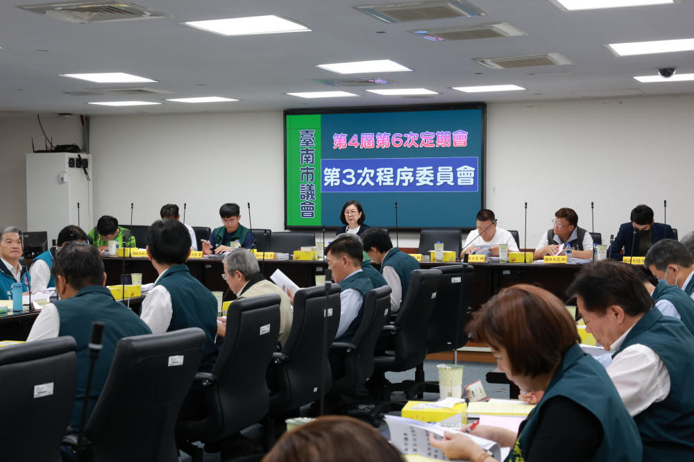 南市議會第6次定期會增收32市府提案 墊付增近22億預算 南市議會第6次定期會增收32市府提案 墊付增近22億預算