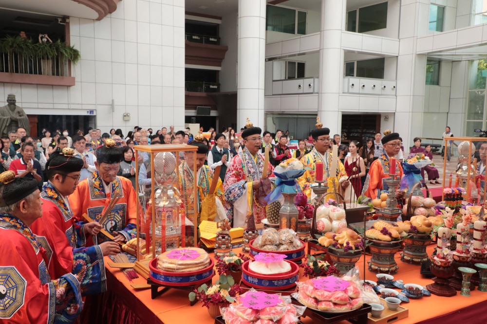 百年宗教盛事重啟！北港朝天宮黑面三媽 109 年後南巡台南