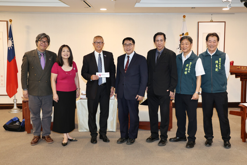 托倫斯市長陳光豪訪台南 邀少棒赴美參賽並談城市治理