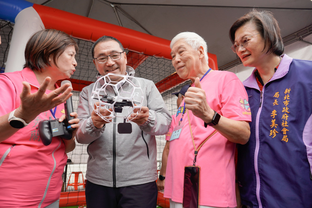 新北照顧關懷據點打造屬於長輩的青春派對 「新潮同樂會」11/1活力展成果！
