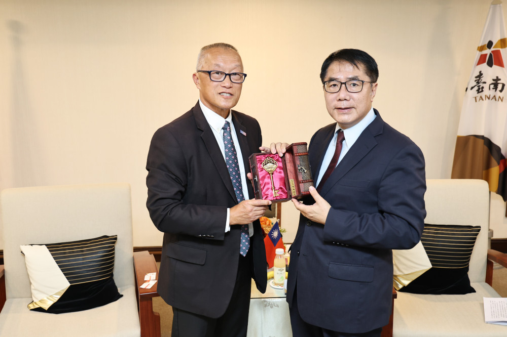 托倫斯市長陳光豪訪台南 邀少棒赴美參賽並談城市治理