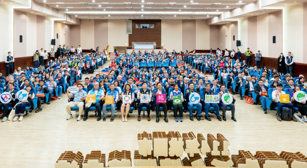 桃市114年淨零生活永續頒獎 張善政感謝各界攜手共創宜居城市