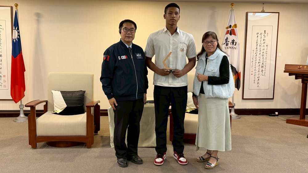 黃偉哲市長接見亞青奪牌選手 肯定堅毅精神讓世界看見臺南