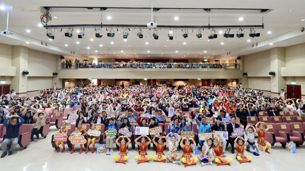 志氣高昂齊聚一堂　中市府表揚1,327名志工