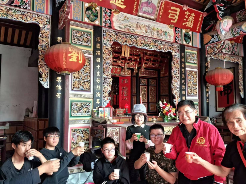 金門劉氏宗親會冬至祭祖吃頭 金大劉燈鐘與宗親話情誼