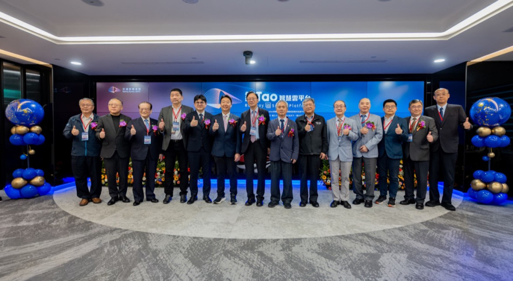 桃園攜手中央推動5G智慧鐵道 張善政：深化智慧應用提升運輸品質