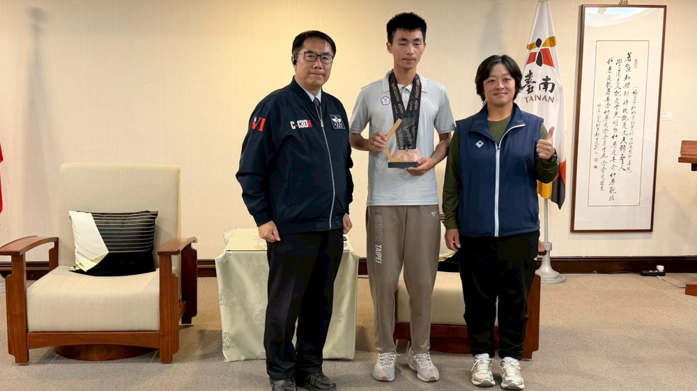 黃偉哲市長接見亞青奪牌選手 肯定堅毅精神讓世界看見臺南