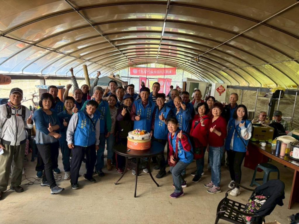 金門旅台翁氏宗親會歲末健走暨秋宴圓滿達陣