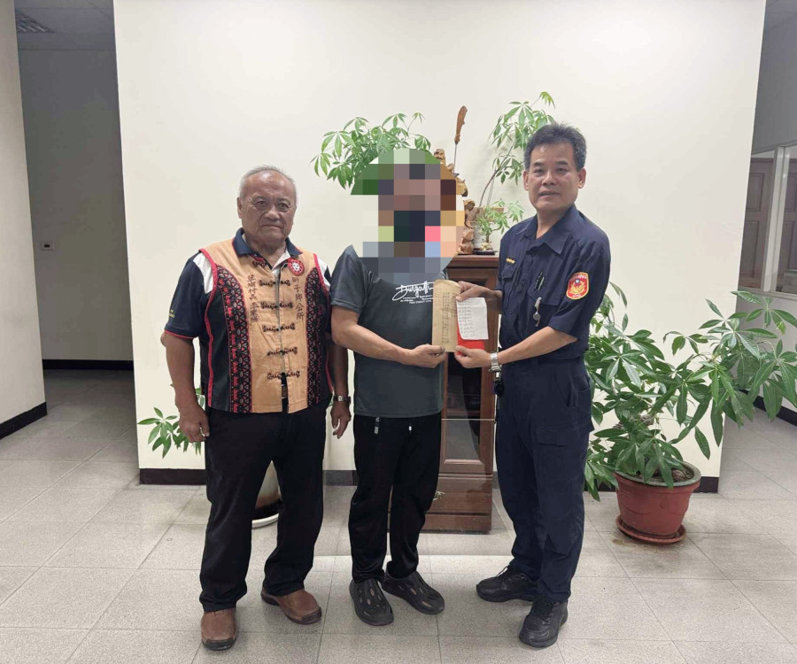 暖心！枋寮警所長結合地方善心人士　解原鄉家庭喪葬困境