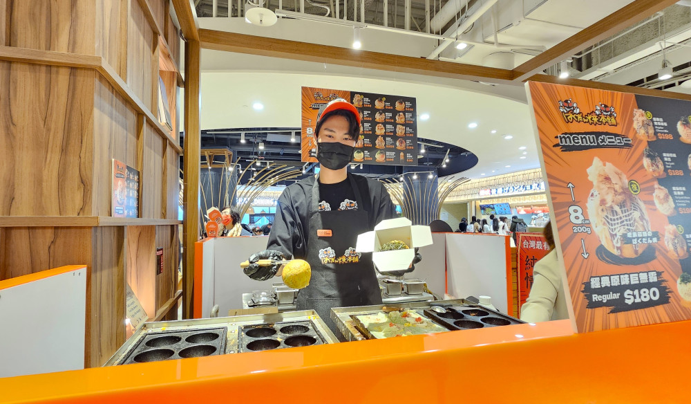 爆彈燒本舖快閃 Lalaport 南港　日本正宗巨無霸「爆彈章魚燒」強勢登場