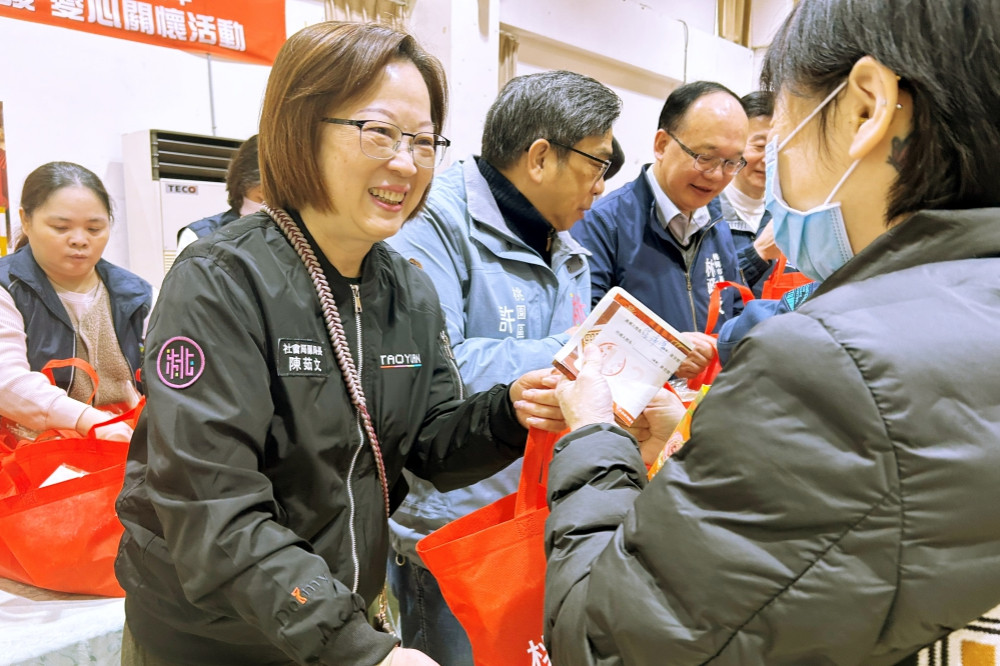寒冬送暖、愛心關懷　桃市桃園區公所攜手社會各界暖助弱勢
