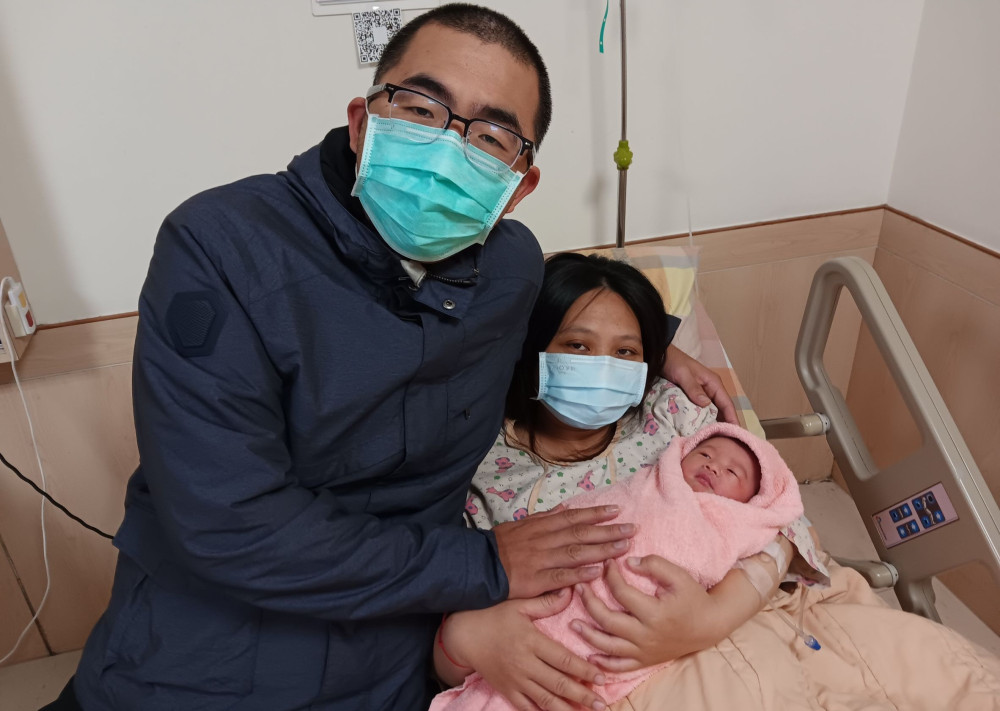 新樓醫雙喜臨門!誕生2元旦寶寶慶祝新年
