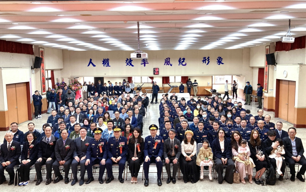 竹市新卸任警察局長交接　陳源輝接棒竹市警察局長肩負治安重責大任