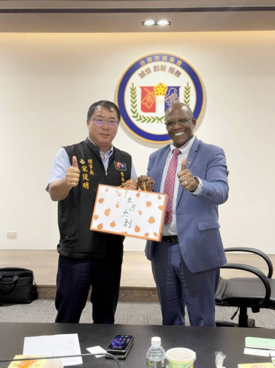 爭取20年法案終通過！宋俊明理事長籲百工百業依法加入公會 避免受罰