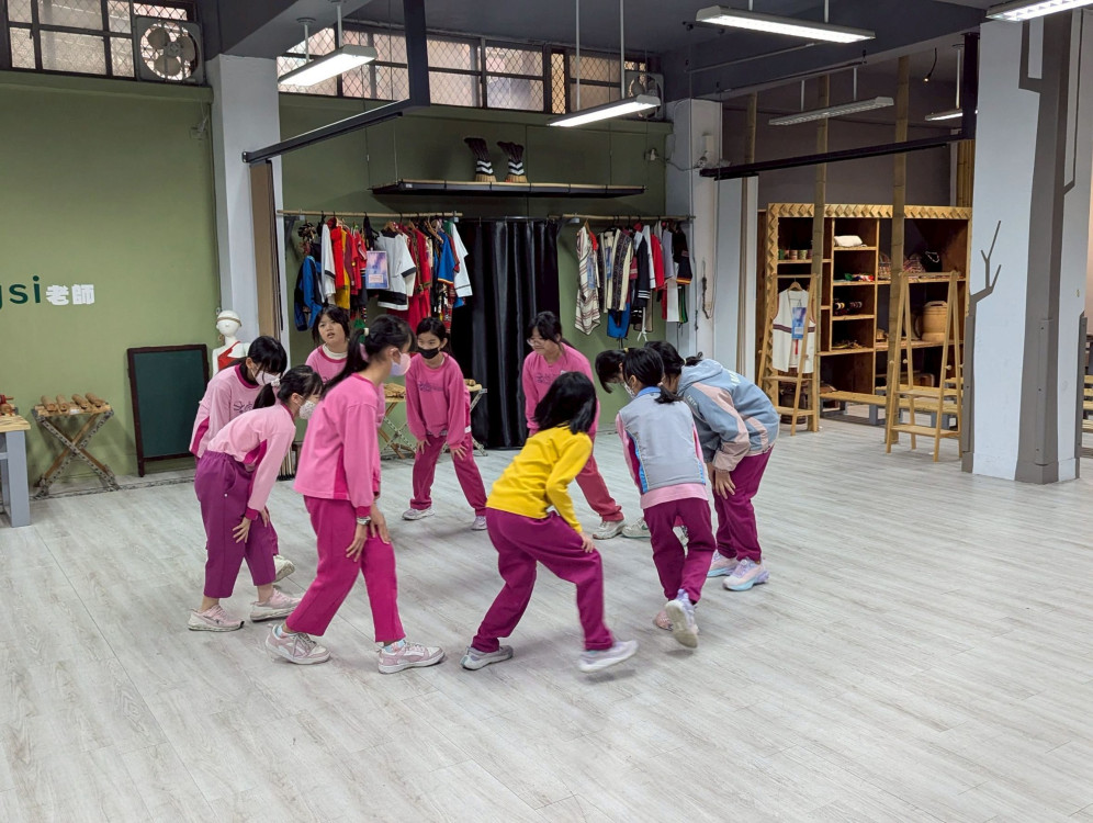 從體驗走向素養　新北擴大引進藝文團隊駐校　打造有溫度的學習環境！