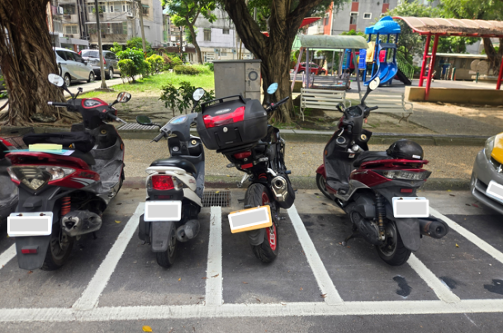 新北市交通局開放5區路邊收費機車格　強化大重機停車環境