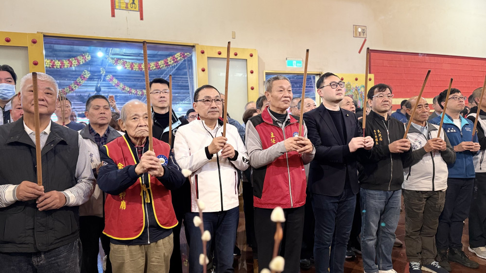 大年初五迎財神 侯友宜萬里汐止參香祝福民眾福氣到