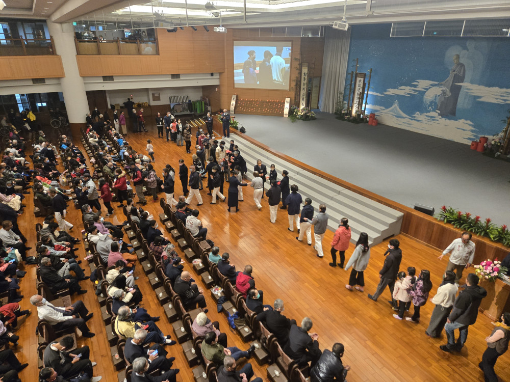 走出困頓迎新春！慈濟慈善圍爐分享感人故事 陪伴獨老、單親、病患重拾希望