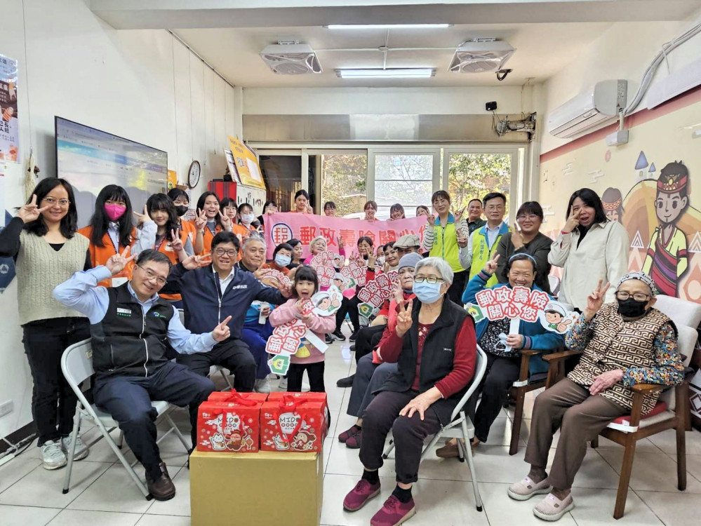 桃園郵局關懷偏鄉獨居老人　展現郵政與地方政府攜手照顧長者的用心