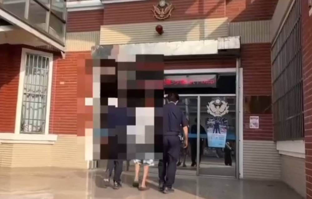 大年初一持刀砸檳榔攤  東港警速逮人聲請保護令  