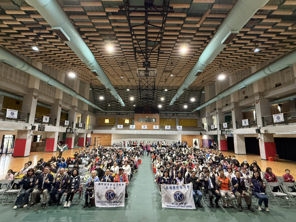 春節前夕送暖　新北無類國際同濟會捐250份紅包物資