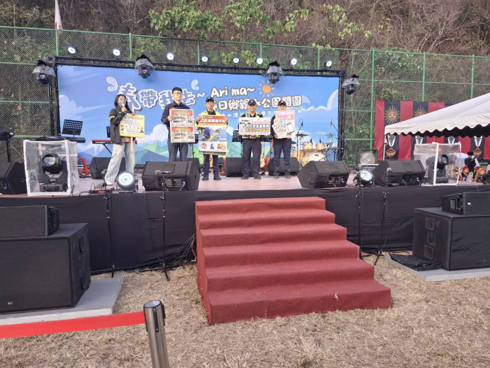 枋寮警分局結合親水公園演唱會  強化春節交通安全與反詐意識