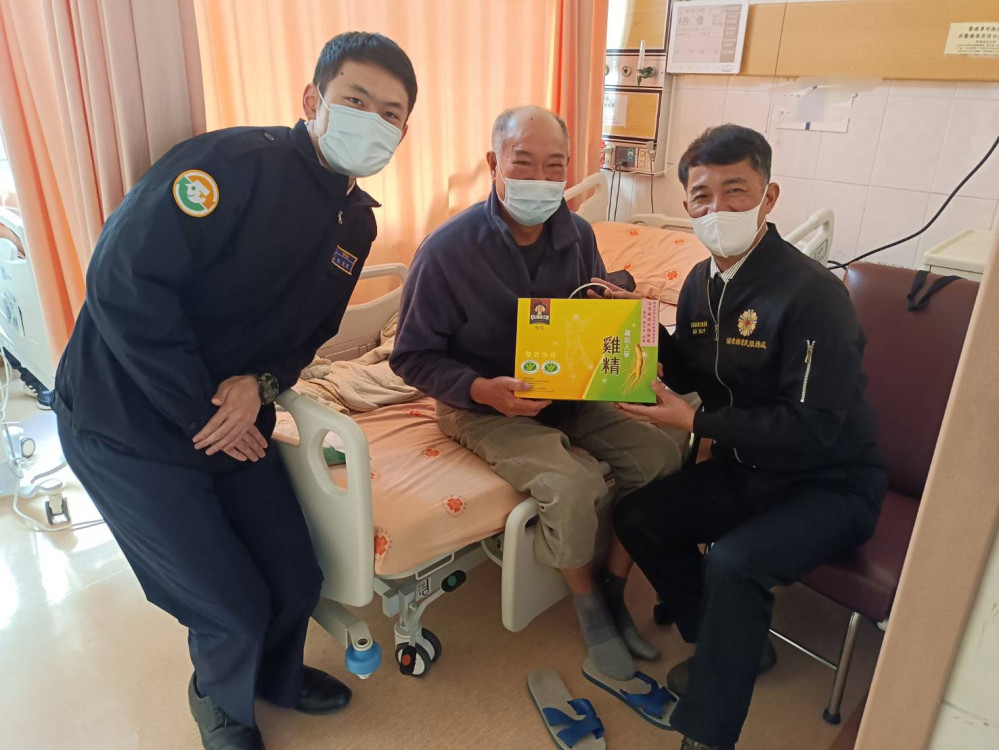 苗栗榮服處與榮總共同關懷住院榮民