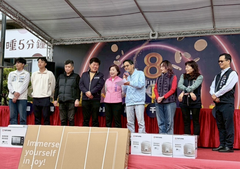 幫老婆買衣服中大獎！ 臺中「Hi8」一中街商圈抽出10名8萬8千元得主