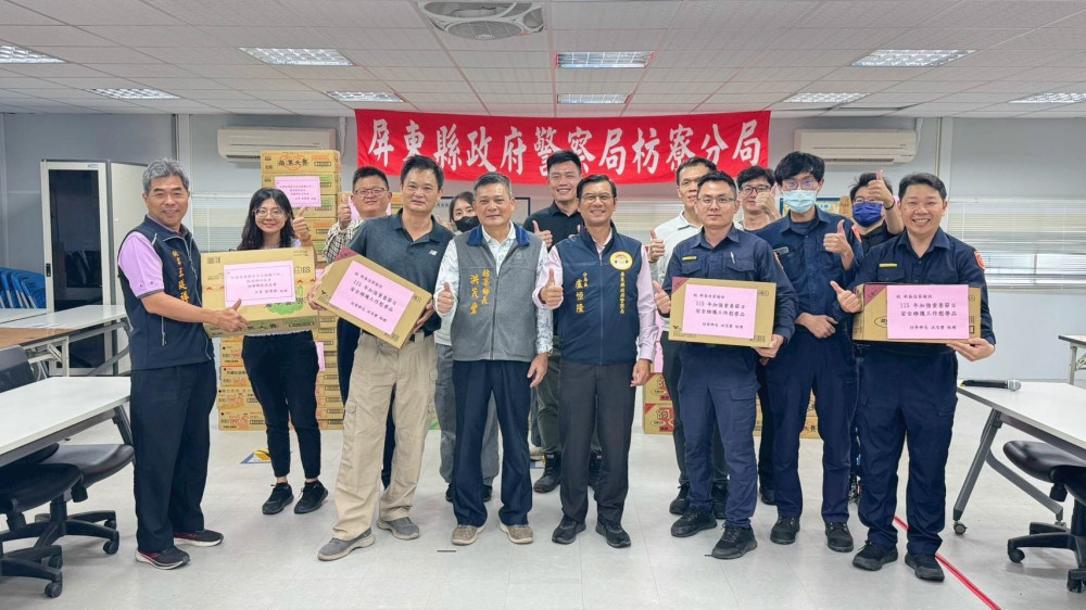 枋寮鄉長慰問春節執勤員警   分局加強節日安全維護獲肯定