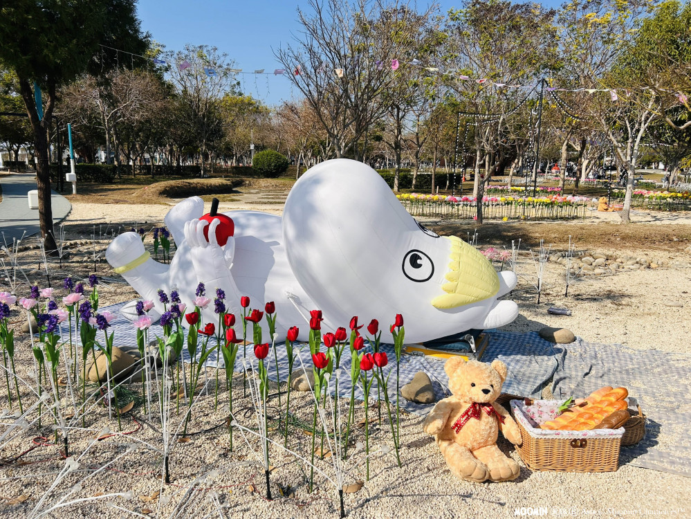 中台灣燈會見證社會高水準！姆明女友的熊馬吉還在原地 市府大讚民眾「最萌守望者」