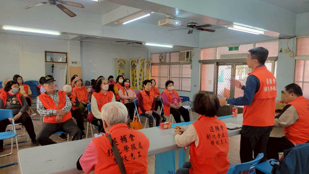 彰化榮欣志工新春團拜暨隊務會議 關懷百歲榮民