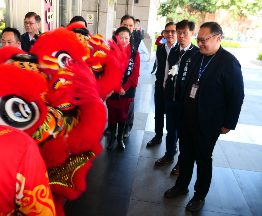 開工團拜  副市長鄭照新期勉市府團隊再創佳績