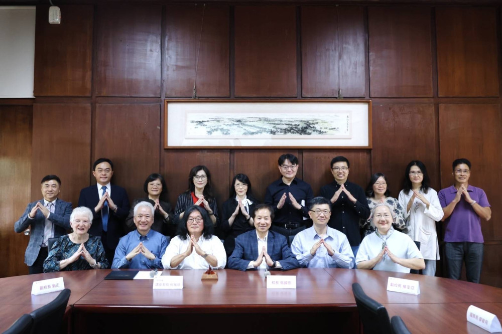 大學教授捐出百萬助學子  東海何萬順獲教育部獎金  分文不留全數奉獻