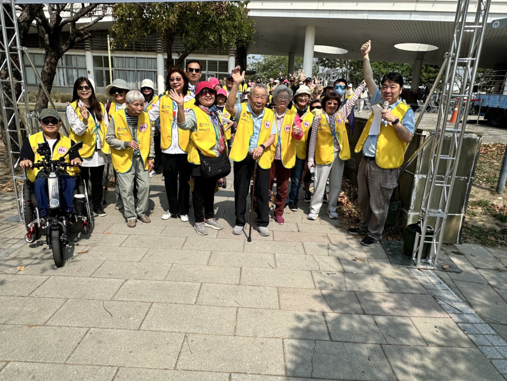 臺南舉行公益健走 為世界年會路跑提前蓄勢