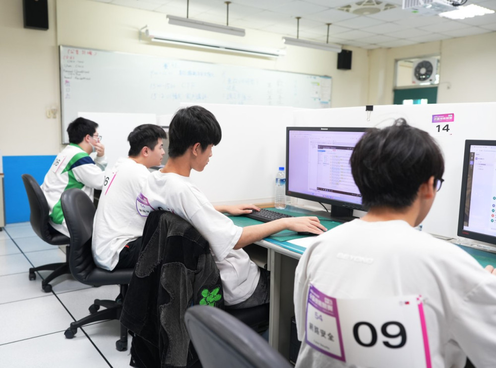 71名選手成功晉級全國技能競賽 中 彰投分署培育技職新星成果亮眼