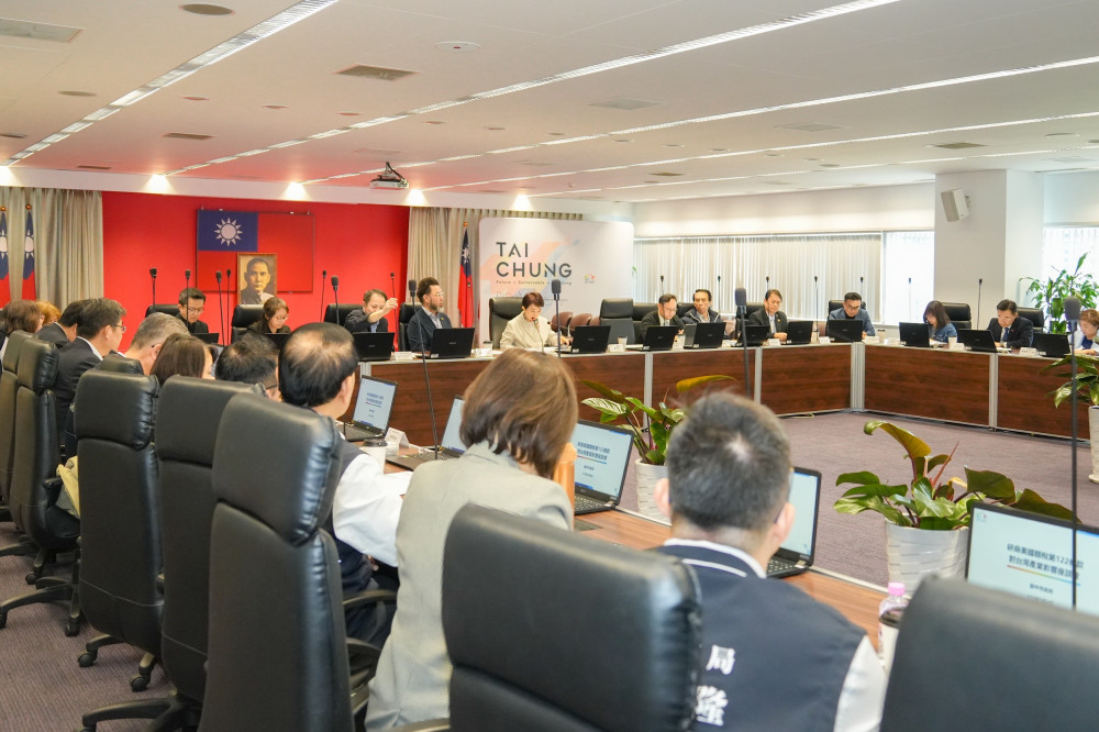 與產業界並肩作戰！關稅、能源雙衝擊 中市府率先邀產業代表座談 盧秀燕提3大建議籲中央「化被動為主動」