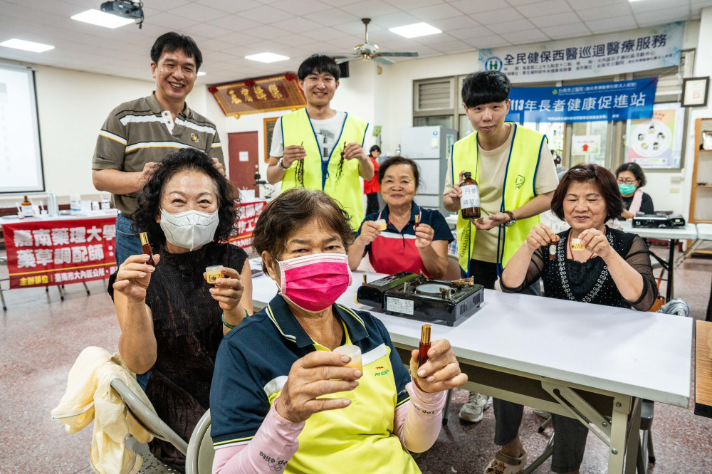 嘉藥藥學系成最熱門科系冠軍，企業青睞