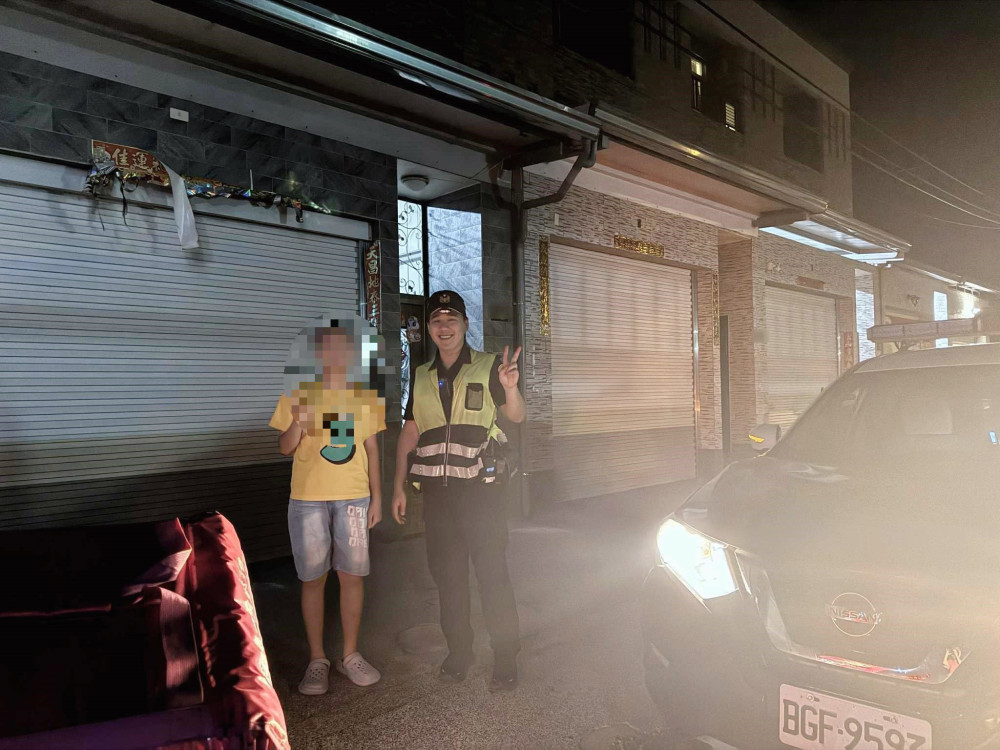 神救援!   枋寮分局東海所暖心解鎖助少年  