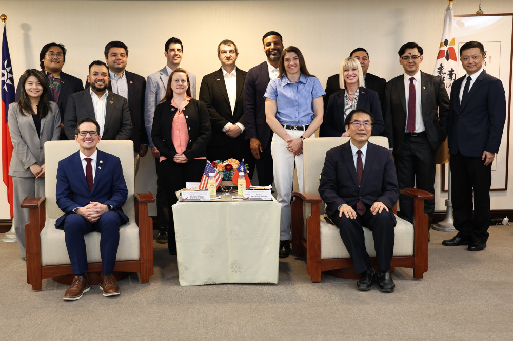 跨黨派美政界青領團訪南市！黃偉哲分享「文化與科技並行」的城市治理心法