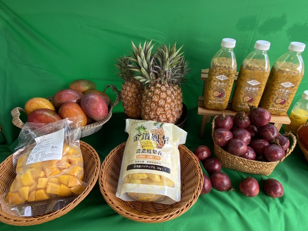 台南芒果甜進日本！首批 7000 公斤冷凍愛文啟運，開啟台日長效供貨機制